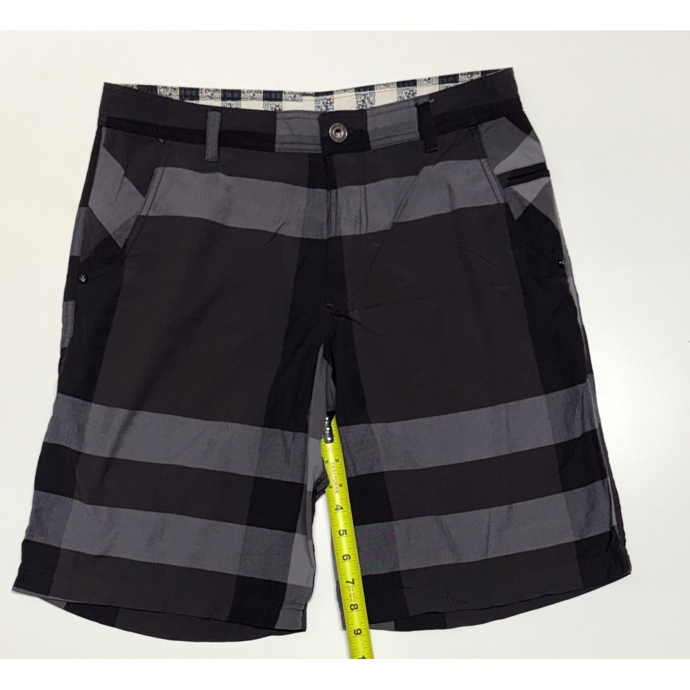 Lululemon Mens Kahuna Short Black Grey Wide Stripe Board Shorts Size 32 9 Inseam